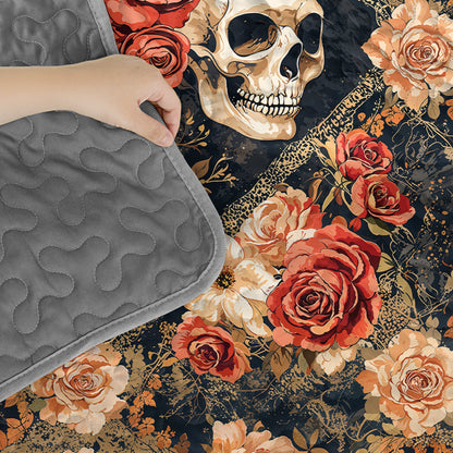 Pajabear Quilt 3-Piece Set Skull Dark Romance