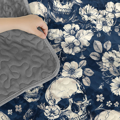 Pajabear Quilt 3-Piece Set Midnight Skull Blooms