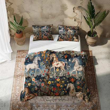 Pajabear 3 Pieces Duvet Cover Set Mystery Horses