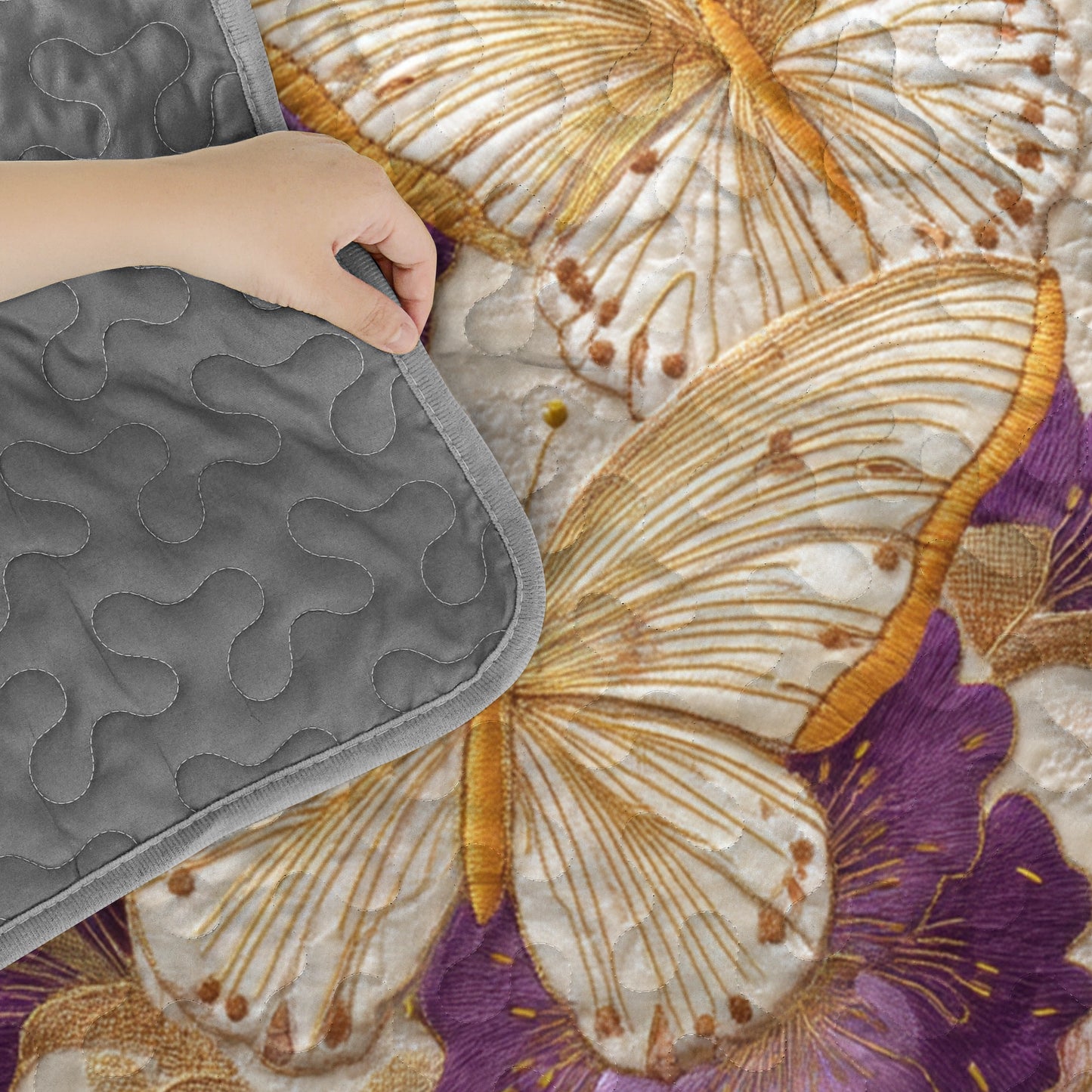 Pajabear Quilt 3-Piece Set Golden Wings of Serenity