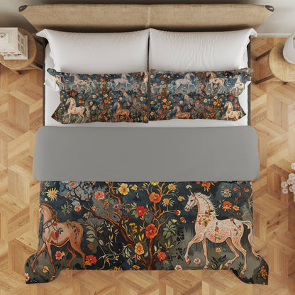 Pajabear 3 Pieces Duvet Cover Set Mystery Horses